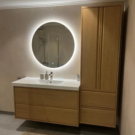 아파트 Newly Renovated 2-Bedroom Apartment With Balcony And Parking In Verdal 베르달